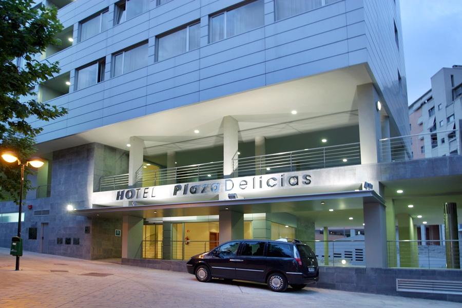 Exe Plaza Delicias Hotel Saragoça Exterior foto